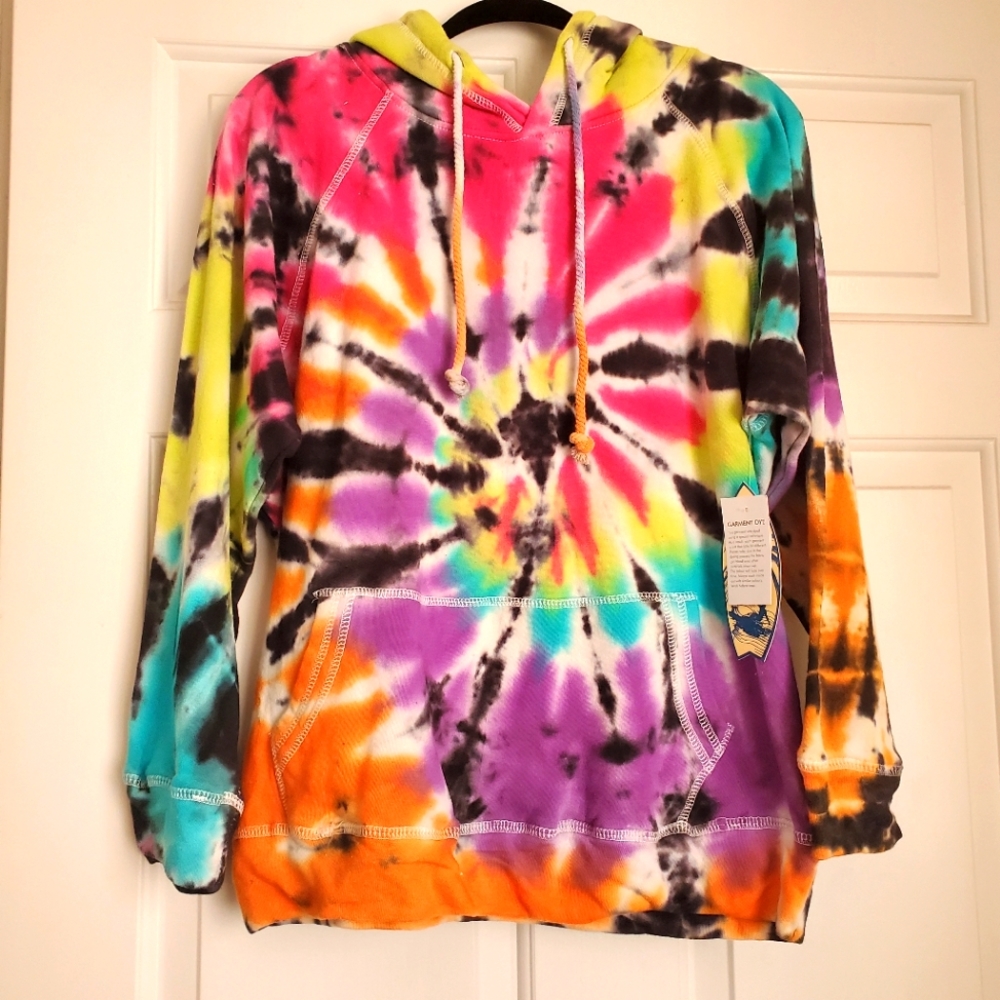 NEW✨️ tye dye sweater